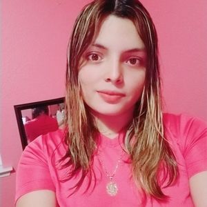 Meet your Posher, Marcela